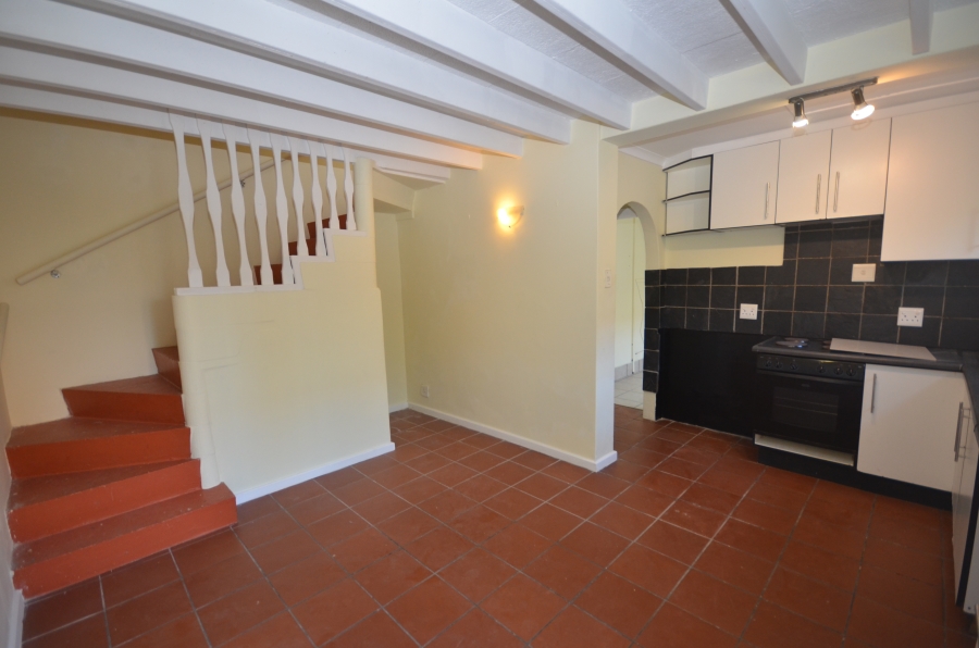 To Let 2 Bedroom Property for Rent in Cambridge West Eastern Cape